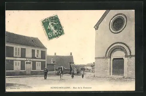 AK Echou-Boulains, Rue de la Fontaine et Dom S. M. Magdalenae