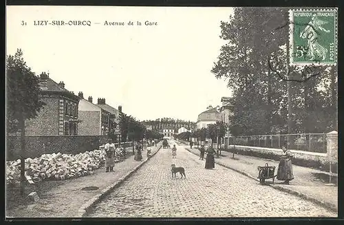 AK Lizy-sur-Ourcq, Avenue de la Gare