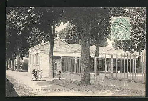 AK La Ferté-Gaucher, Ecole des Garcons
