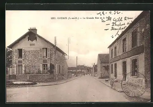 AK Gouaix, la Grande Rue et la Poste