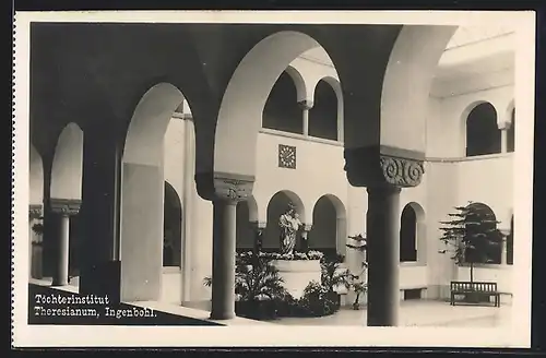 AK Ingenbohl, Töchterinstitut Theresianum, Innenansicht mit Theresienstatue
