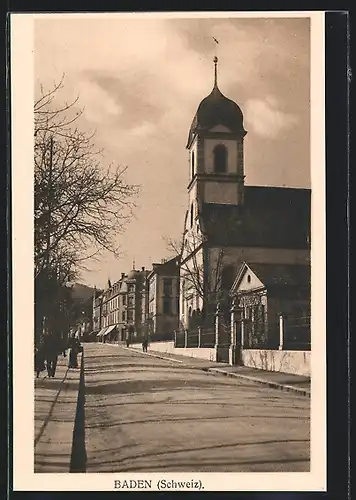 AK Baden, Strassenpartie mit Kirche