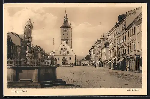 AK Deggendorf, Luitpoldplatz mit Mariensäule und Kirche