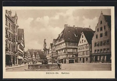 AK Biberach, Marktplatz, Brunnen