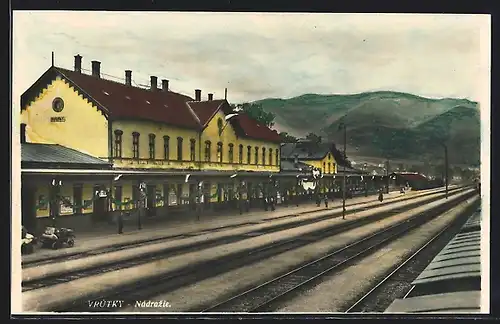 AK Vrútky, Nadrazie, Bahnhof von der Gleisseite