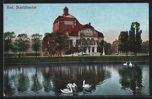 AK Kiel, Blick zum Stadttheater