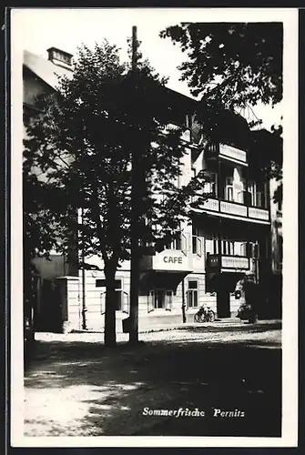 AK Pernitz, Strassenpartie mit Cafe