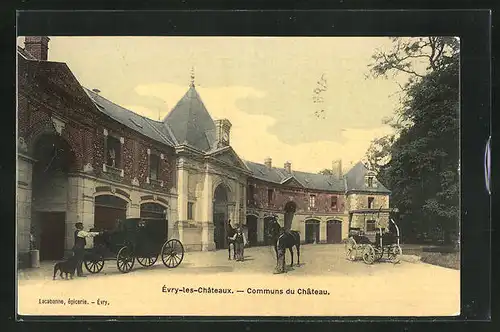 AK Évry-les-Châteaux, Communs du Château