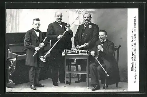 AK Anrath, Blinden-Kapelle Rodenbusch mit ihren Instrumenten