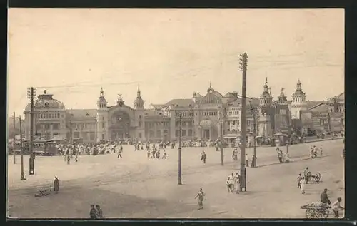 AK Moskau, Platz vor dem Bahnhof