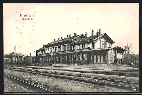 AK Protiwin, Bahnhof von der Gleisseite