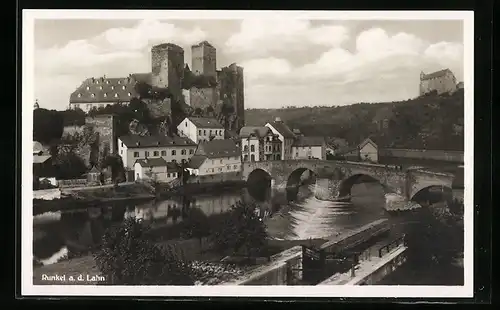 AK Runkel / Lahn, Teilansicht mit Schloss und Flussbrücke