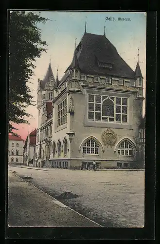 AK Celle, Strassenpartie mit Museum