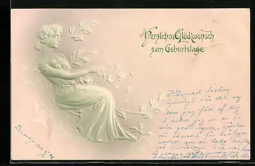 Präge-AK Junge Frau verteilt Blütenblätter, Jugendstil
