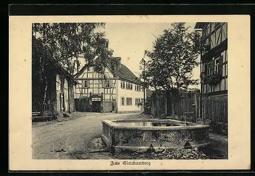 AK Gleichamberg bei Meiningen, Strassenpartie mit Brunnen