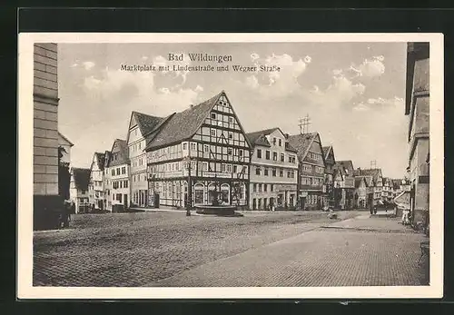 AK Bad Wildungen, Marktplatz mit Lindenstrasse und Wegaer Strasse