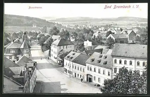 AK Bad Brambach i. V., Totalansicht mit Sicht über die Bosestrasse