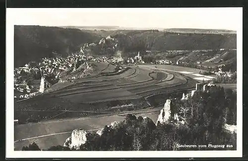 Foto-AK Blaubeuren, Panorama vom Ort vom Flugzeug aus