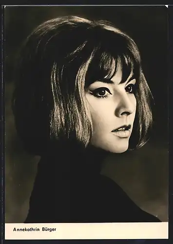 AK Schauspielerin Annekathrin Bürger mit Ponyfrisur