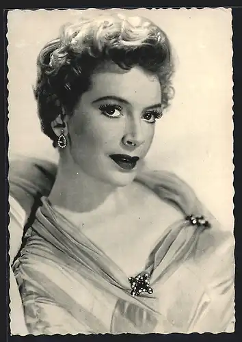 AK Schauspielerin Deborah Kerr im eleganten Abendkleid