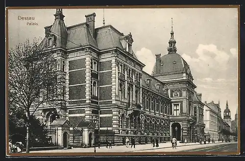 AK Dessau, Palais