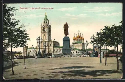AK Moskau, Blick vom Park auf Denkmal