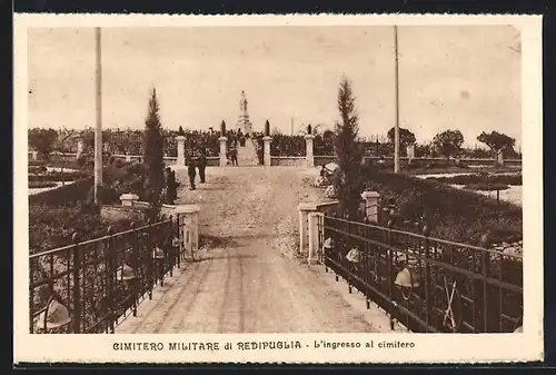 AK Redipuglia, Cimitero Militare, L`ingresso al cimitero