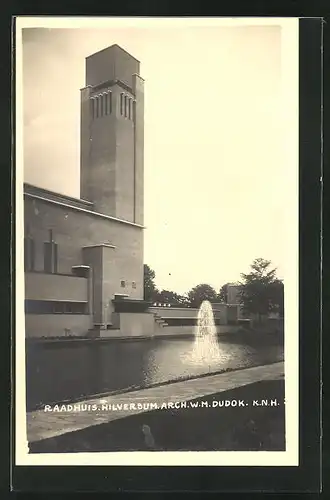 AK Hilversum, Rathaus im Bauhaus-Stil