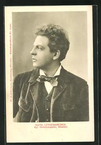 AK München, Schauspieler Math. Lützenkirchen in Cordjacke mit Fliege