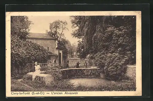 AK Civry-la-Forêt, L`ancien Abreuvoir