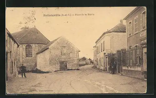 AK Follainville, Place de la Mairie