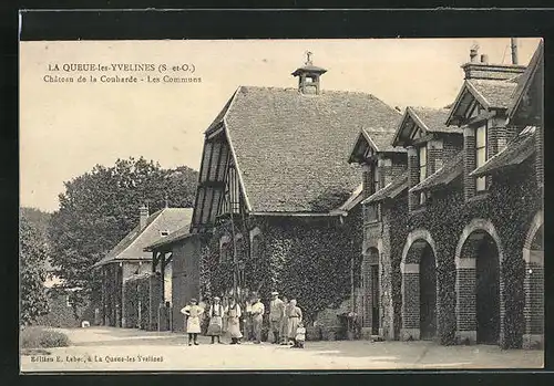 AK La Queue-les-Yvelines, Château de la Couharde Les Communs