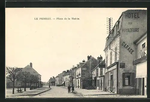 AK Le Perray, Place de la Mairie