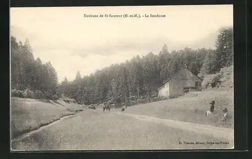 AK La Boudouze, Partie am Bach