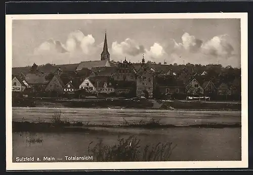 AK Sulzfeld a. Main, Totalansicht mit Kirche