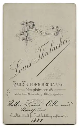 Fotografie L. Thalacker, Bad Friedrichroda i. Th., Louis Otte aus Stralsund in Tracht mit Flinte, Handkoloriert 1882