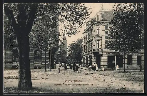 AK Aschersleben, Herrenbreite mit Johannis-Promenade und Kirche