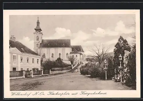 AK Wolkersdorf, Kirchenplatz mit Kriegerdenkmal