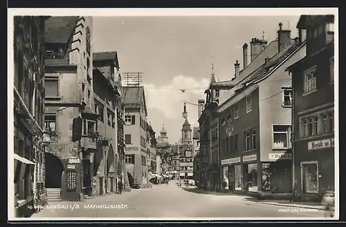 AK Lindau /Bodensee, Maximilianstrasse mit Häusern