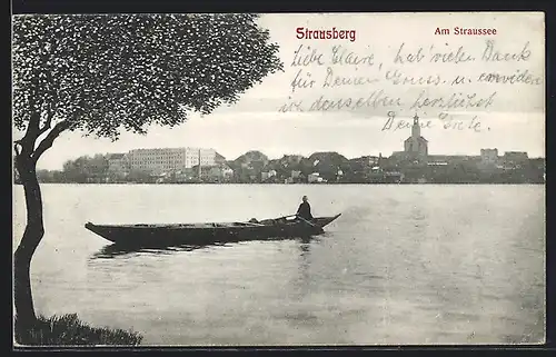 AK Strausberg, Am Straussee mit Boot