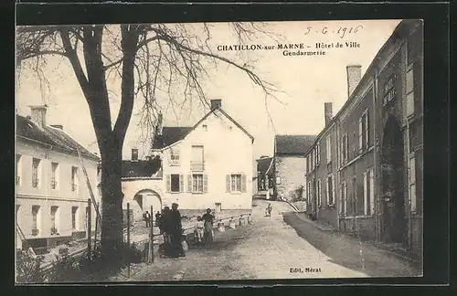 AK Chatillon-sur-Marne, Hôtel de Ville, Gendarmerie