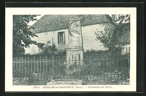 AK Nesles-la-Reposte, Monument aux Morts