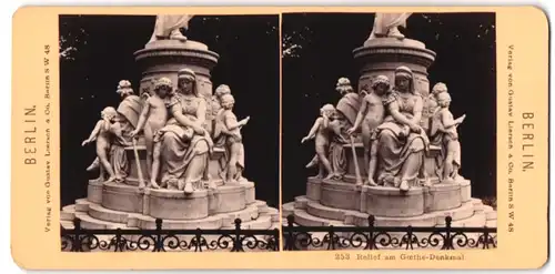 Stereo-Fotografie Gustav Liersch & Co., Berlin, Ansicht Berlin, Relief am Goethe-Denkmal