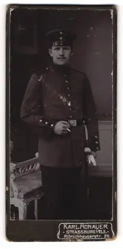 Fotografie Karl Honauer, Strassburg i/Els., Portrait Soldat in Uniform