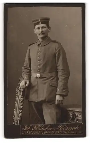 Fotografie Joh. Hildesheim-Weissgerber, Saarbrücken, Portrait Soldat in Uniform