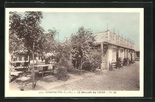 AK Charterettes, Restaurant le Grillon du Foyer