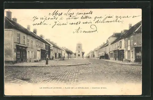 AK La Chapelle-la-Reine, Place de la République, Chateau d`Eau