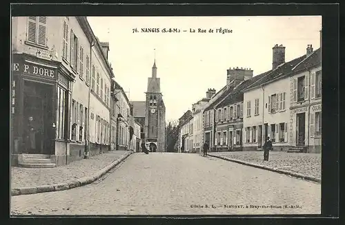 AK Nangis, La Rue de l`Église, Strassenpartie