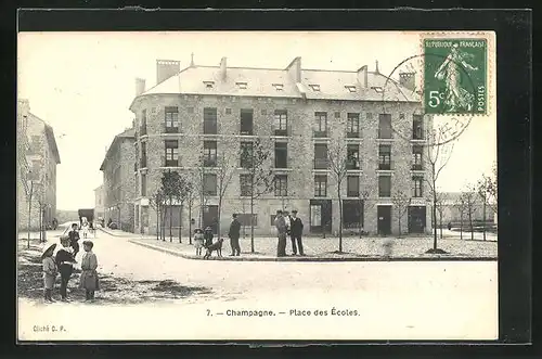 AK Champagne, Place des Écoles