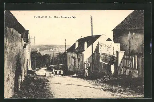 AK Fublaines, Entrée du Pays